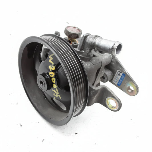 Bomba POWER STEERING NISS QR25