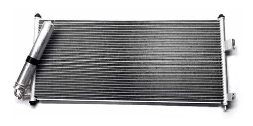 Condensador de A/C Nissan Almera B15 2010-en adelante