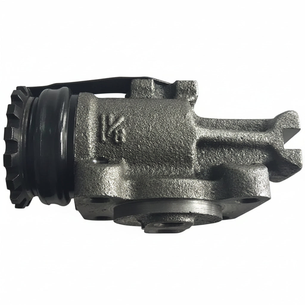 Bomba de rueda trasera Isuzu NHR / NKR izquierda 1"