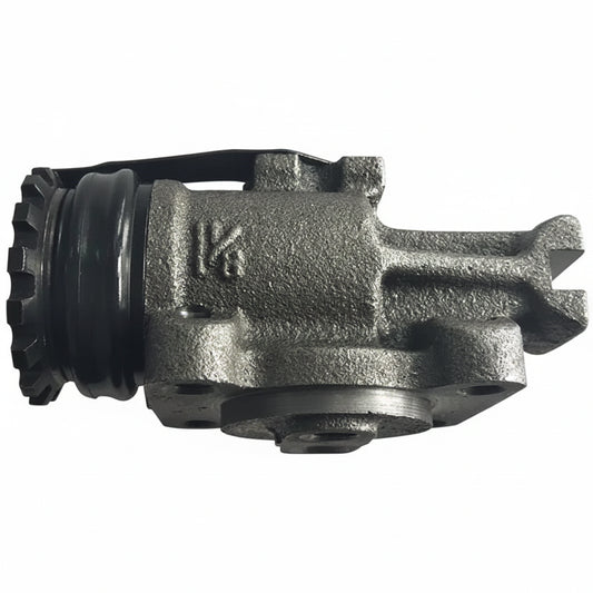 Bomba de rueda trasera Isuzu NHR / NKR izquierda 1"