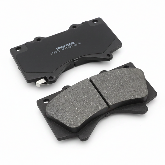 Pastillas de freno cerámica Toyota Tundra 2007 en adelante Land Cruiser 2008 en adelante Sequoia 2008 en adelante