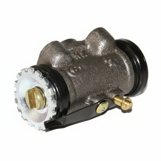 Bomba de rueda trasera Isuzu NPR izquierda 1-1/16